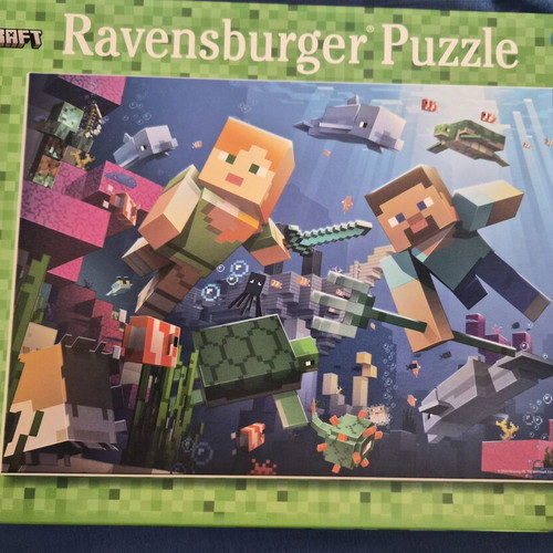 Ravensburger Minecraft puzzle 200 XXL pieces new