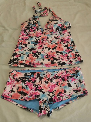 Γυναικειο μαγιό M&S size UK 12,EUR 40,CN 165/74A
