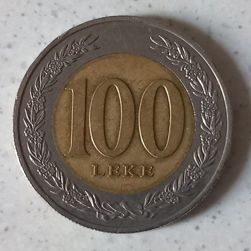 Albania 100 Leke 2000 used