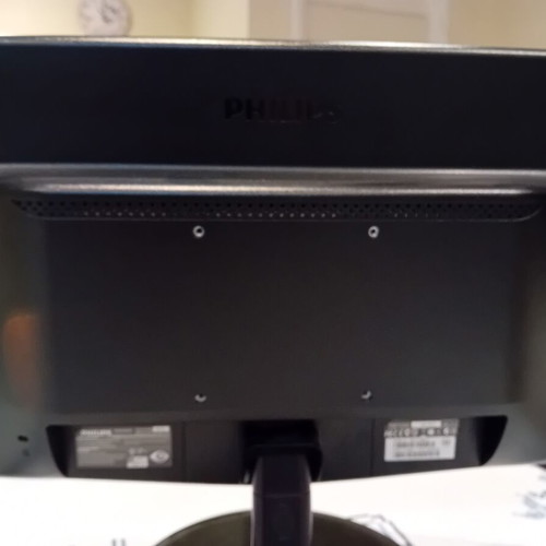 Philips 19-inch LED monitor like new