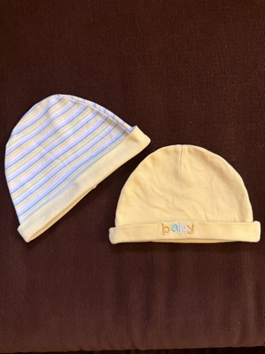 Set of 2 unisex baby cotton hats