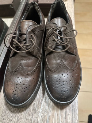 Prince Oliver men's brown shoes size 42 like new