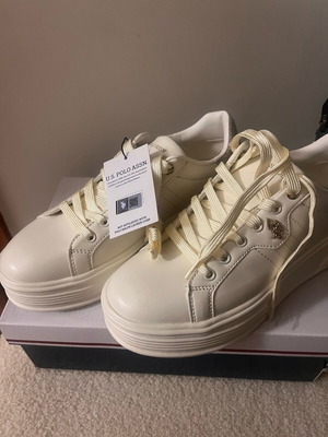 Γυναικεία sneakers Polo Assn. 38 καινούργια, μπεζ