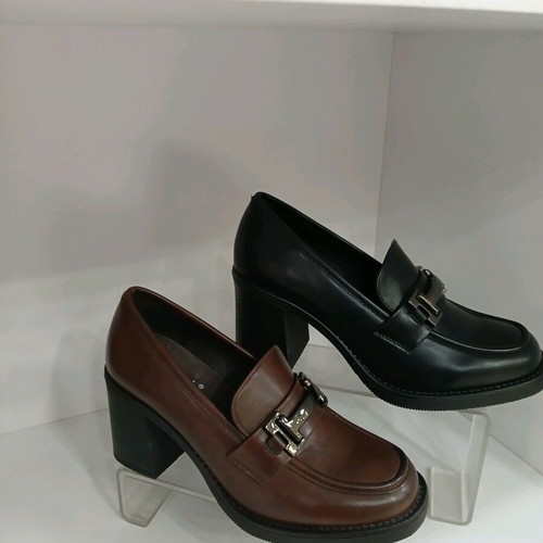 Women's loafers new in brown and black colors