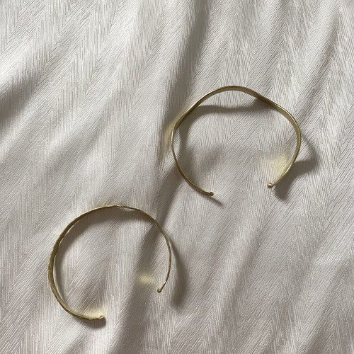 Women's bracelets made of gold-plated brass, new, stainless