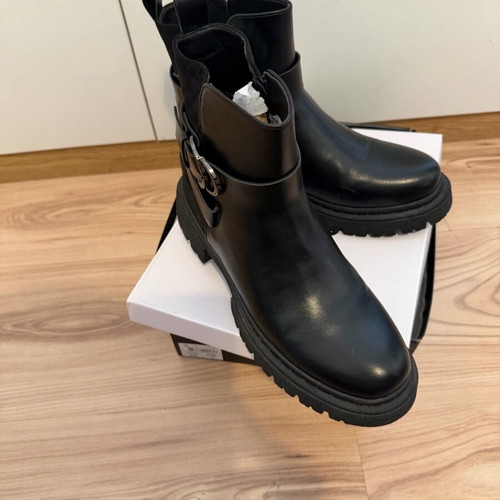 Biker boots black like new, size 38