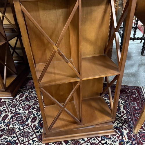 Varagkis bookshelf light color like new
