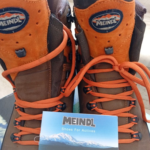 Meindl Island MFS Rock+ hiking boots, brown orange