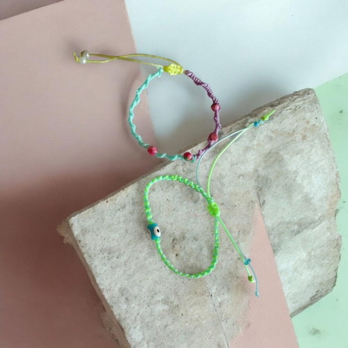 Handmade macrame bracelet with beads or plain, set of 8