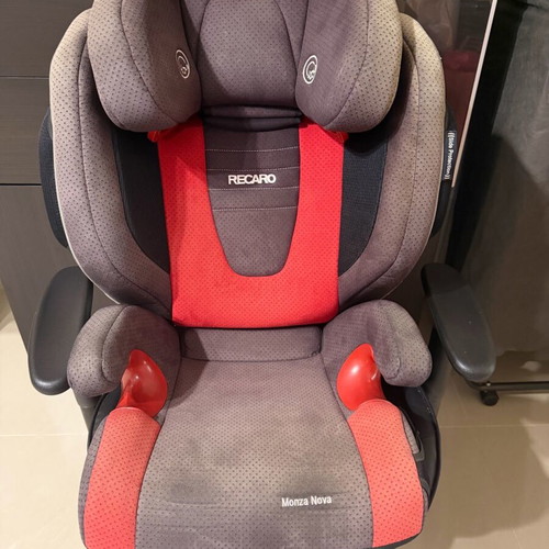 Recaro Monza Car Seat like new, Isofix, with speakers