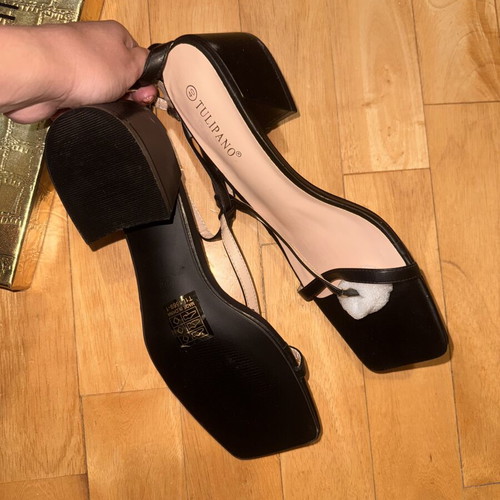 Sandals size 40 new black platform