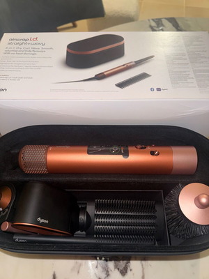 Dyson Airwrap Id hair styler like new