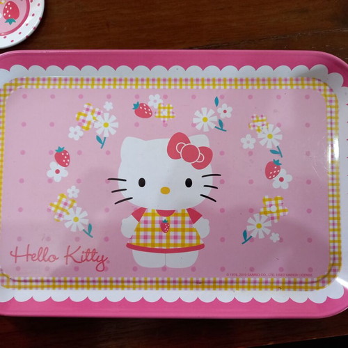 Hello Kitty metal tea set 14 pieces used