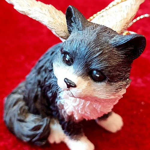 Decorative Tuxedo Cat Figurine with Angel Wings like new