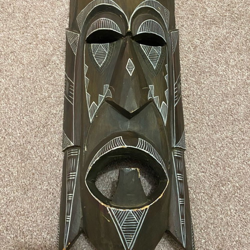Totem African hand-carved used, 100 x 21.5 cm