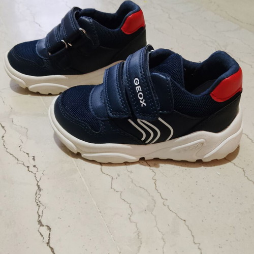 Geox B Ciufciuf Boy shoes like new, breathable technology, dark blue