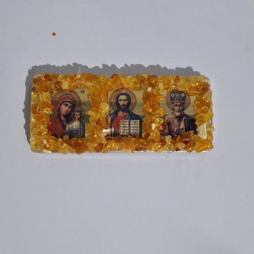 Triptych car icon with natural amber new