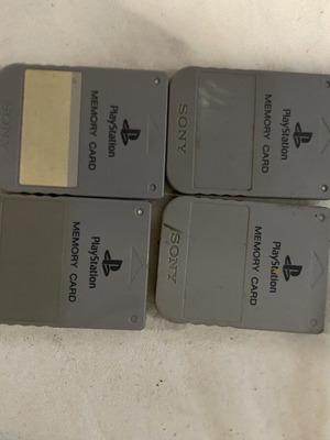 Κάρτες μνήμης PlayStation 1 σετ 4 μεταχειρισμένες
