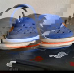  Crocs nr c9.25/26.σε πολύ καλή κατάσταση.