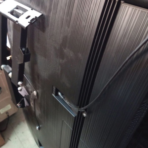Samsung curved 49' used broken screen for spare parts