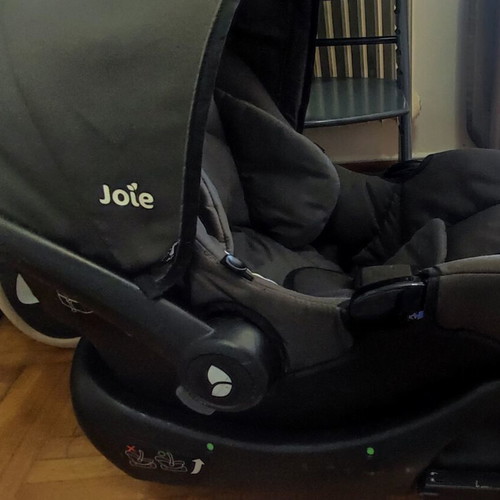 Joie Gemm car seat with Isofix base and car mirror used