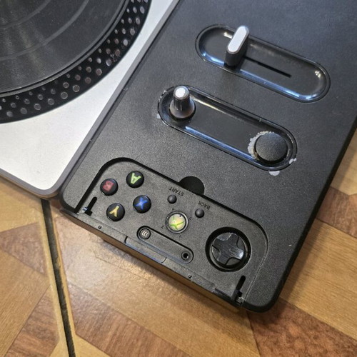 DJ Hero Xbox 360 controller used, without dongle