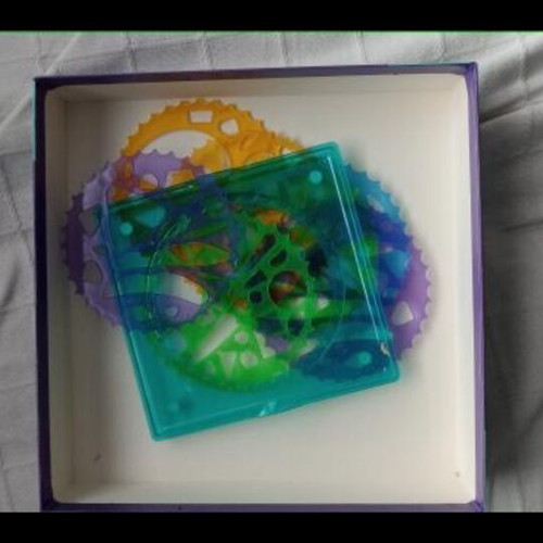 Spiral Art board game like new