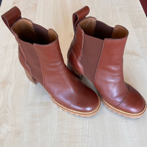 See By Chloe brown ankle boots size 38.5 like new