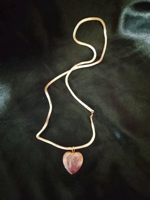 Necklace with purple heart pendant new