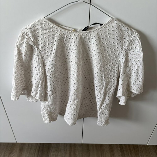 Zara white perforated blouse like new, summer style