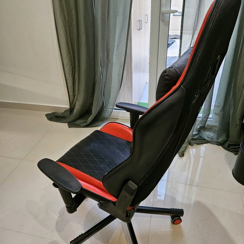 Gaming chair used