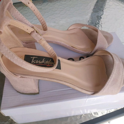 Tsoukalas Shoes pink sandals like new, size 37, low heel