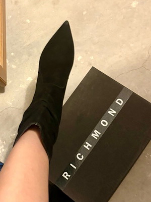 Suede boots new, size 38-38.5, black leather