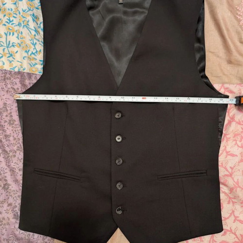 Rococo black vest size M new with bow tie gift