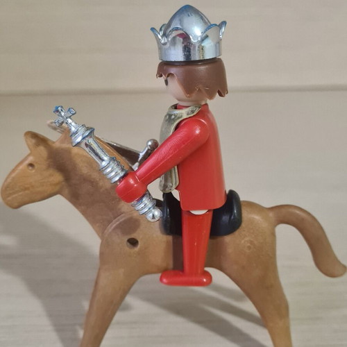 Playmobil King with Horse used, Knights theme