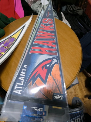 Atlanta Hawks NBA pennant XXL new