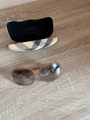 Burberry vintage γυαλιά ηλίου
