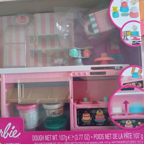 Barbie pastry shop new in box