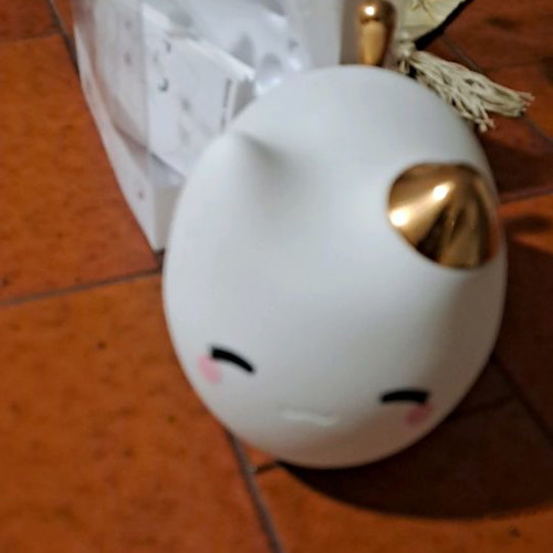 Lamp new with charger in various colors for kids