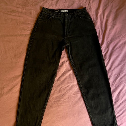 Mom fit black jeans Bershka like new, size XL