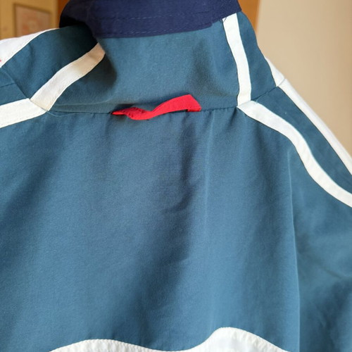New Balance vintage style woman set with embroidered logo, like new