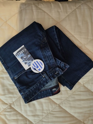 Cabell jeans new, size 34, blue