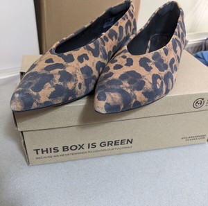 Γυναικεία παπούτσια clarks laina 15 easy leopard print