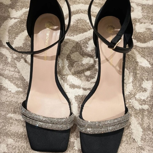 Franchesca Moretti women's black sandals with silver details