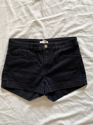 High-waisted shorts H&M used, black, size 36