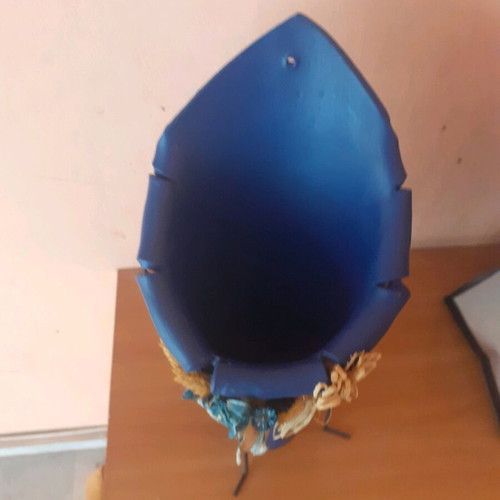 Dark blue vase like new