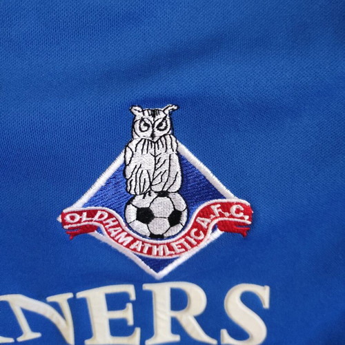 Oldham 2005 jersey like new official replica