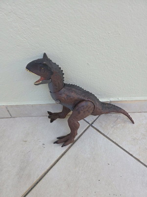 Mattel Jurassic World Control N Conquer Carnotaurus Σαν καινούριο με ήχους