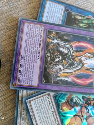 Yu-Gi-Oh Titaniklad the Ash Dragon like new