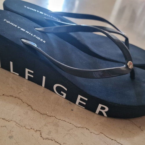 Tommy Hilfiger high platform sandals like new, size 41, white and blue